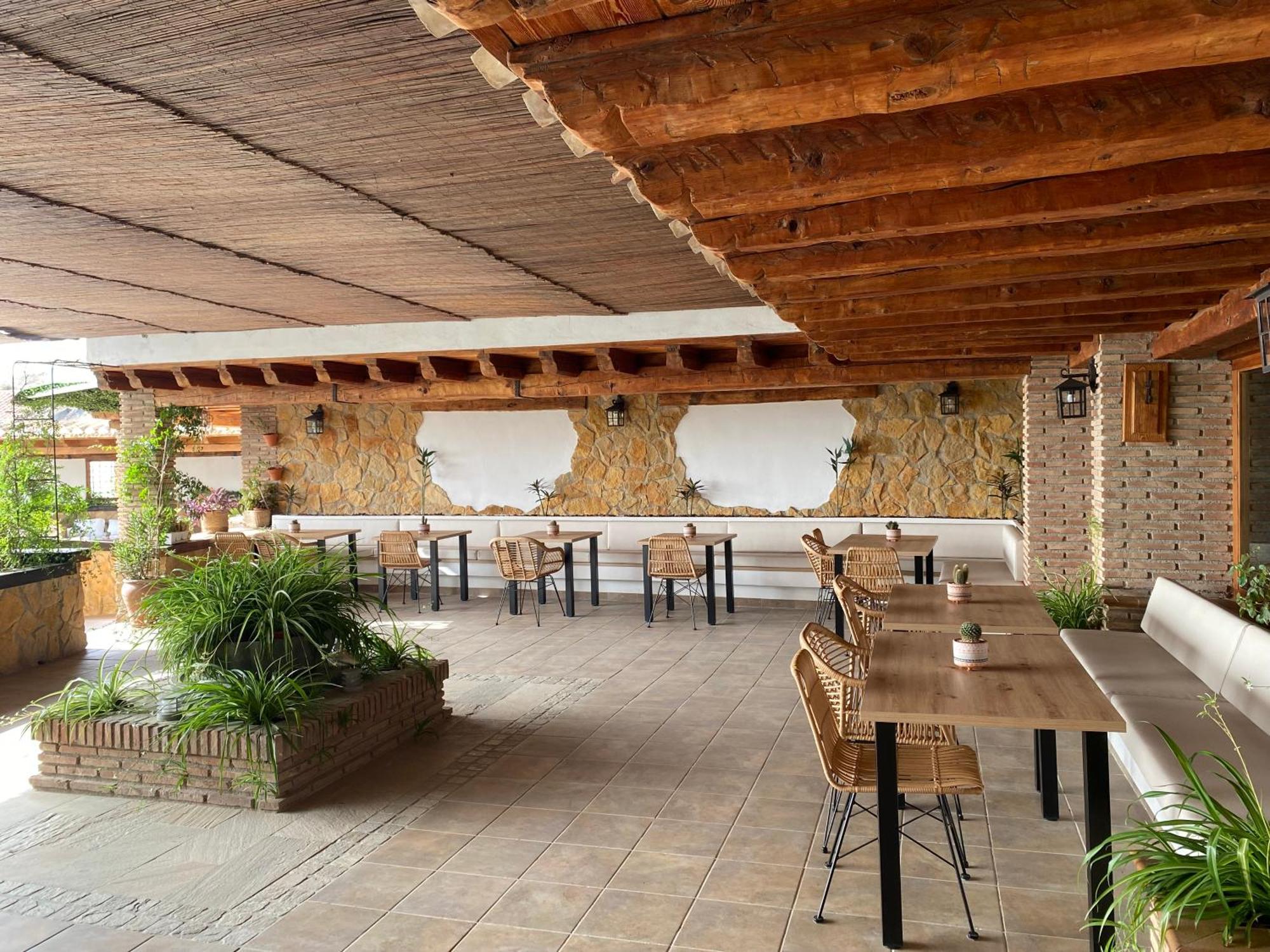Alhanda Apartahotel Benamaurel Exterior photo